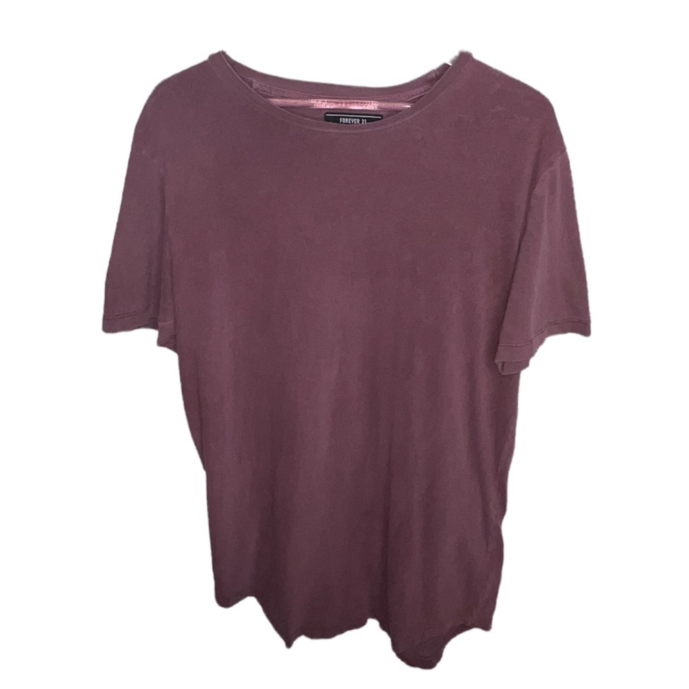 Forever 21 Men’s Maroon T Shirt